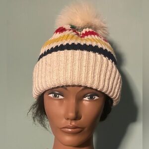 WOOL Blend Cozy The Hudson’s Bay Toque With Furry PomPom